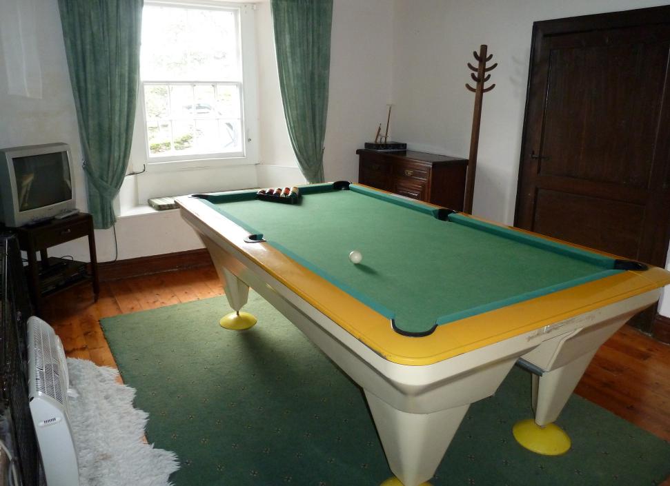Scales Farm Cottage Games Room